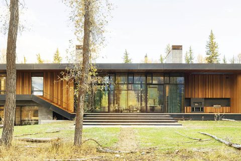 Riverbend: Mountain Modern Home in Jackson, WY