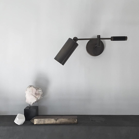 apparatus cylinder swing arm sconce