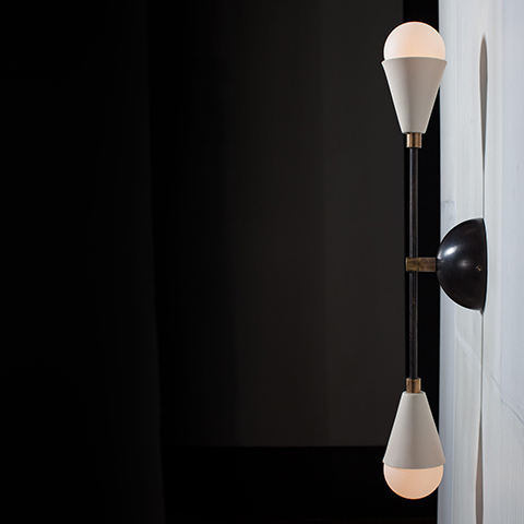 side view of an apparatus triad 2 sconce