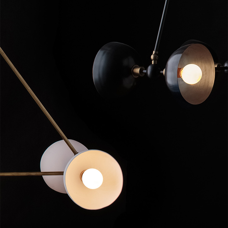 close up of apparatus trapeze pendant light