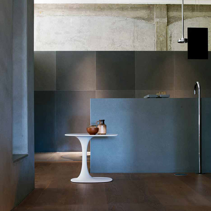 modern kitchen featuring b&b italia awa table