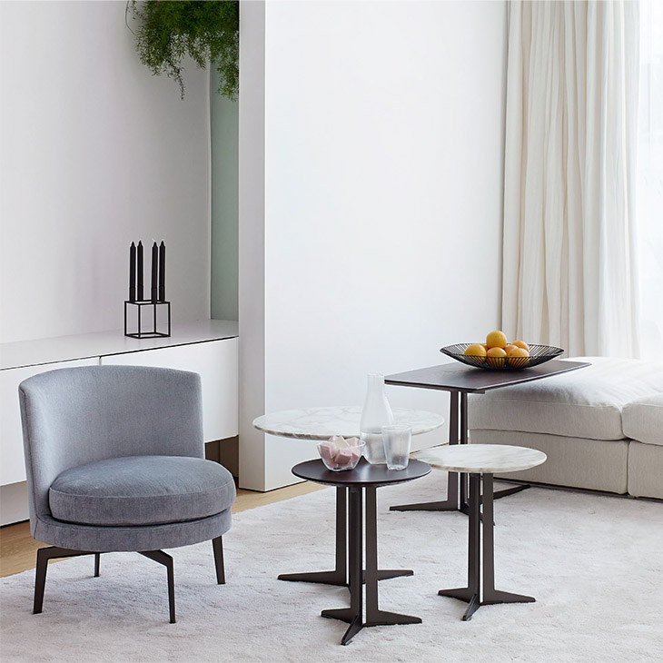 four flexform fly side tables in situ