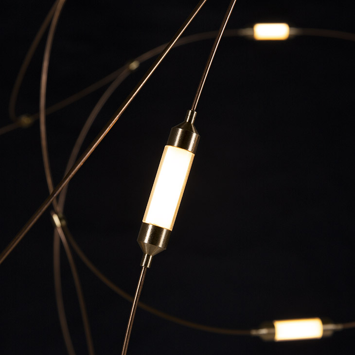 close up of moooi flock of light pendant