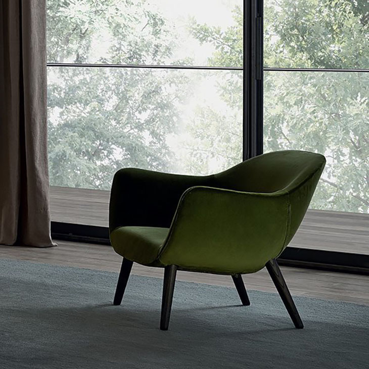 poliform mad armchair in situ