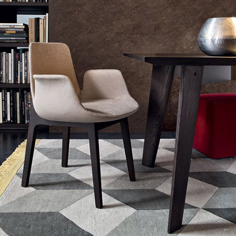poliform ventura dining arm chair in situ
