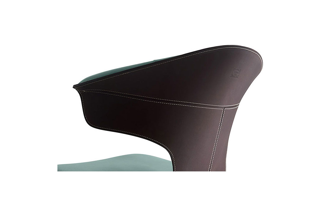 poltrona frau montera dining chair
