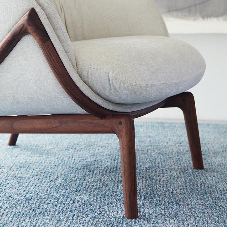 de la espada elysia lounge armchair in situ