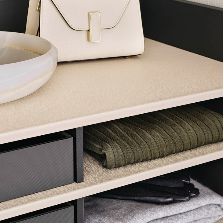 poliform senzafine wardrobe in situ