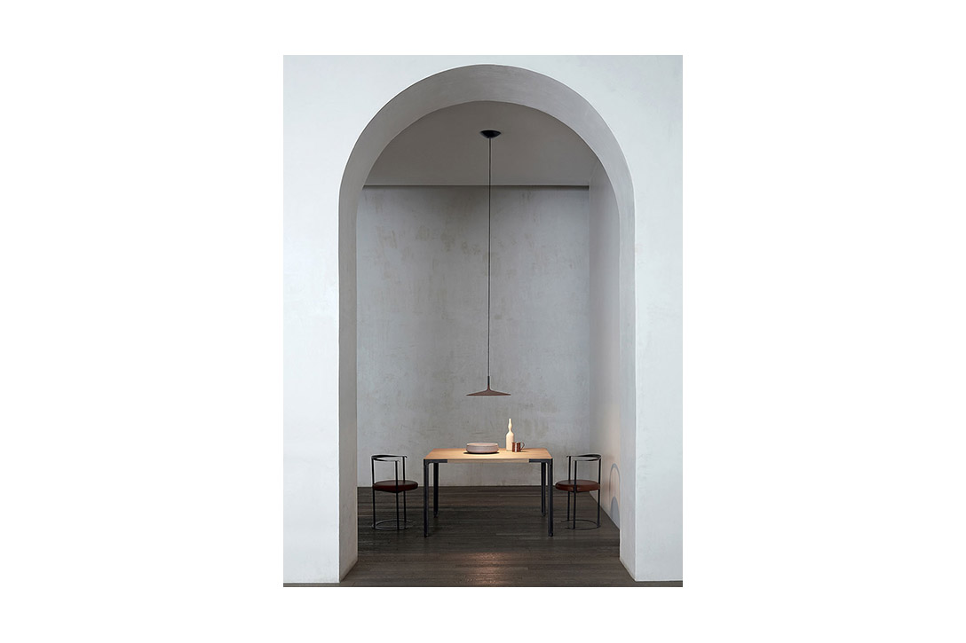 foscarini aplomb pendant large in situ