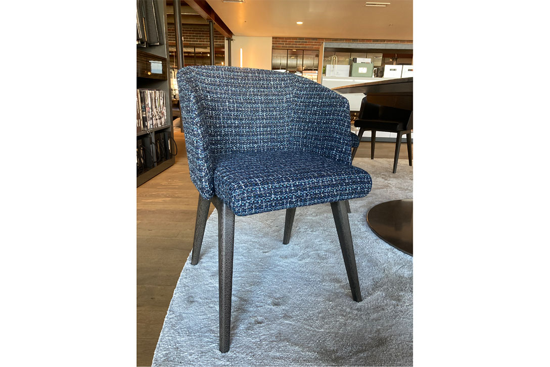 minotti reeves dining chair