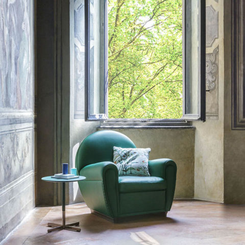 poltrona frau vanity fair armchair in situ