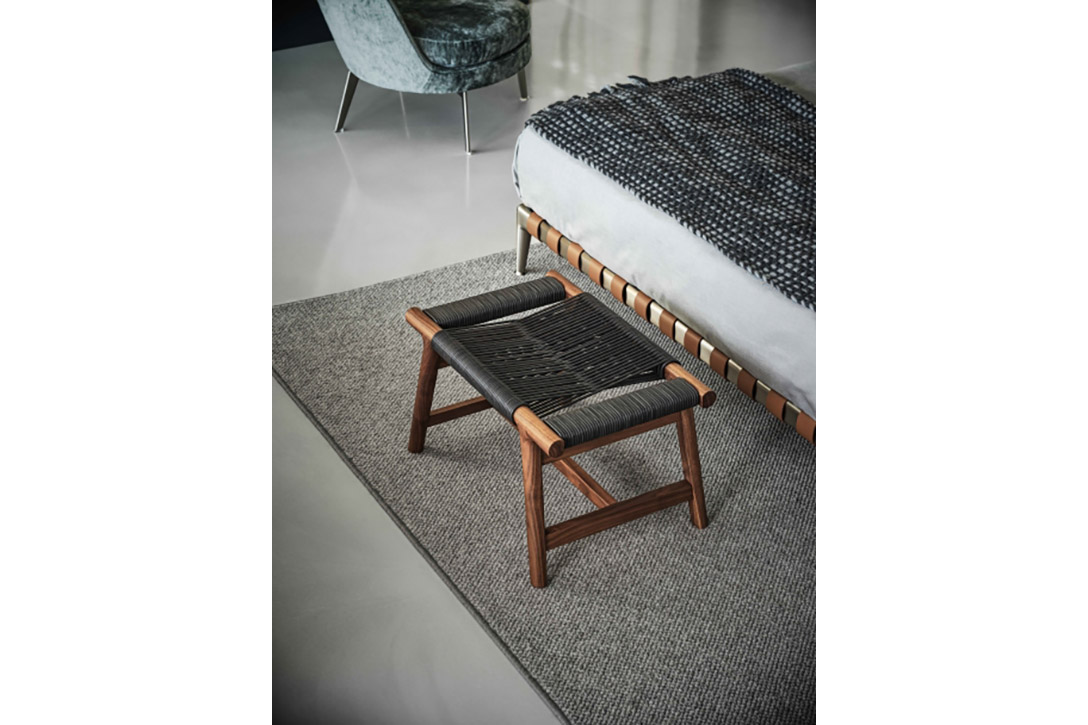 flexform giano ottoman in situ