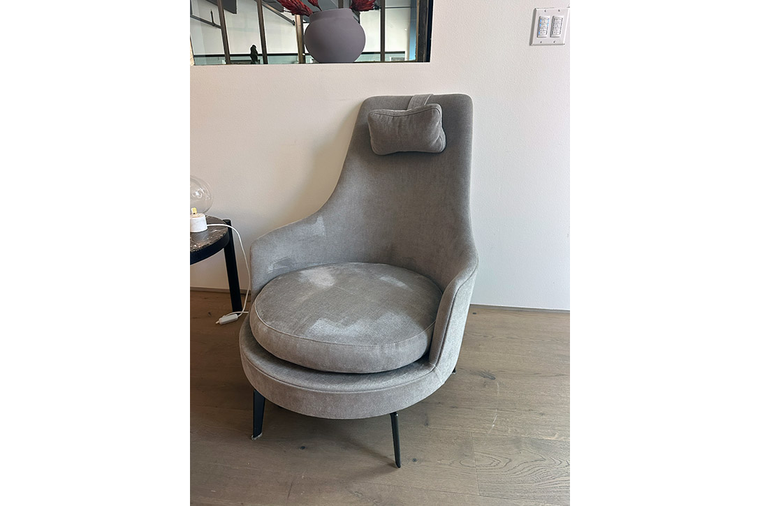 flexform guscioalto armchair on sale at studio como denver