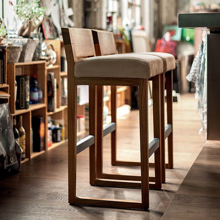 riva 1920 dino stool in situ