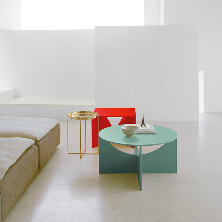 e15 habibi side table in situ