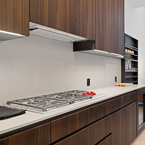 a townhome at the glenwood in jackson, wy featuring a poliform kitchen