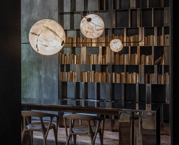 henge superb all pendant in situ