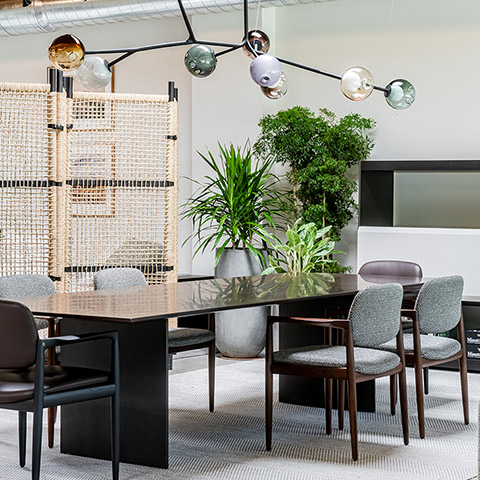 minotti dining room vignette at studio como salt lake city