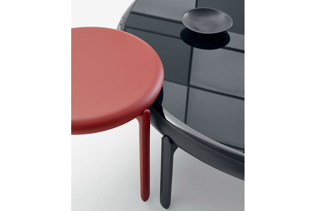 b&b italia maru side tables