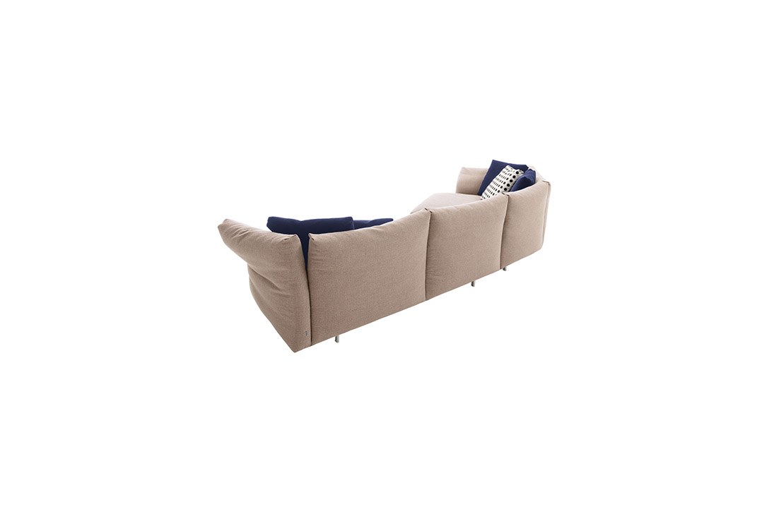b&b italia dambo sofa back view