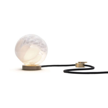 118t Table Lamp